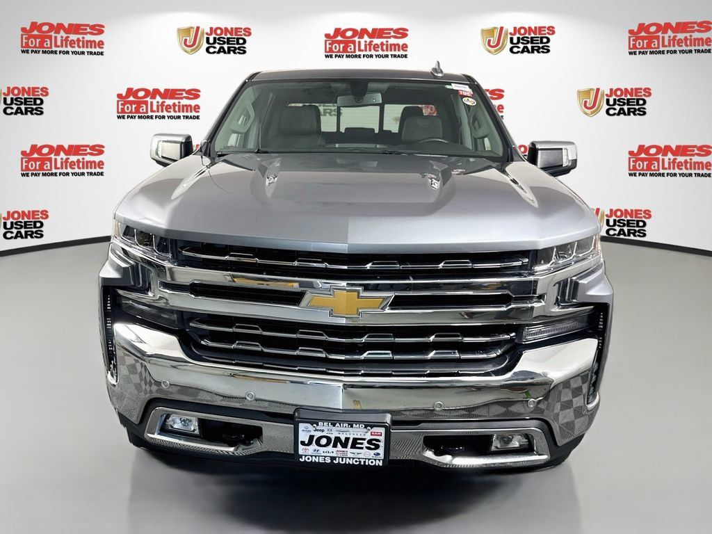 Used 2021 Chevrolet Silverado 1500 LTZ w/ LTZ Convenience Package II AWD/4WD image 13