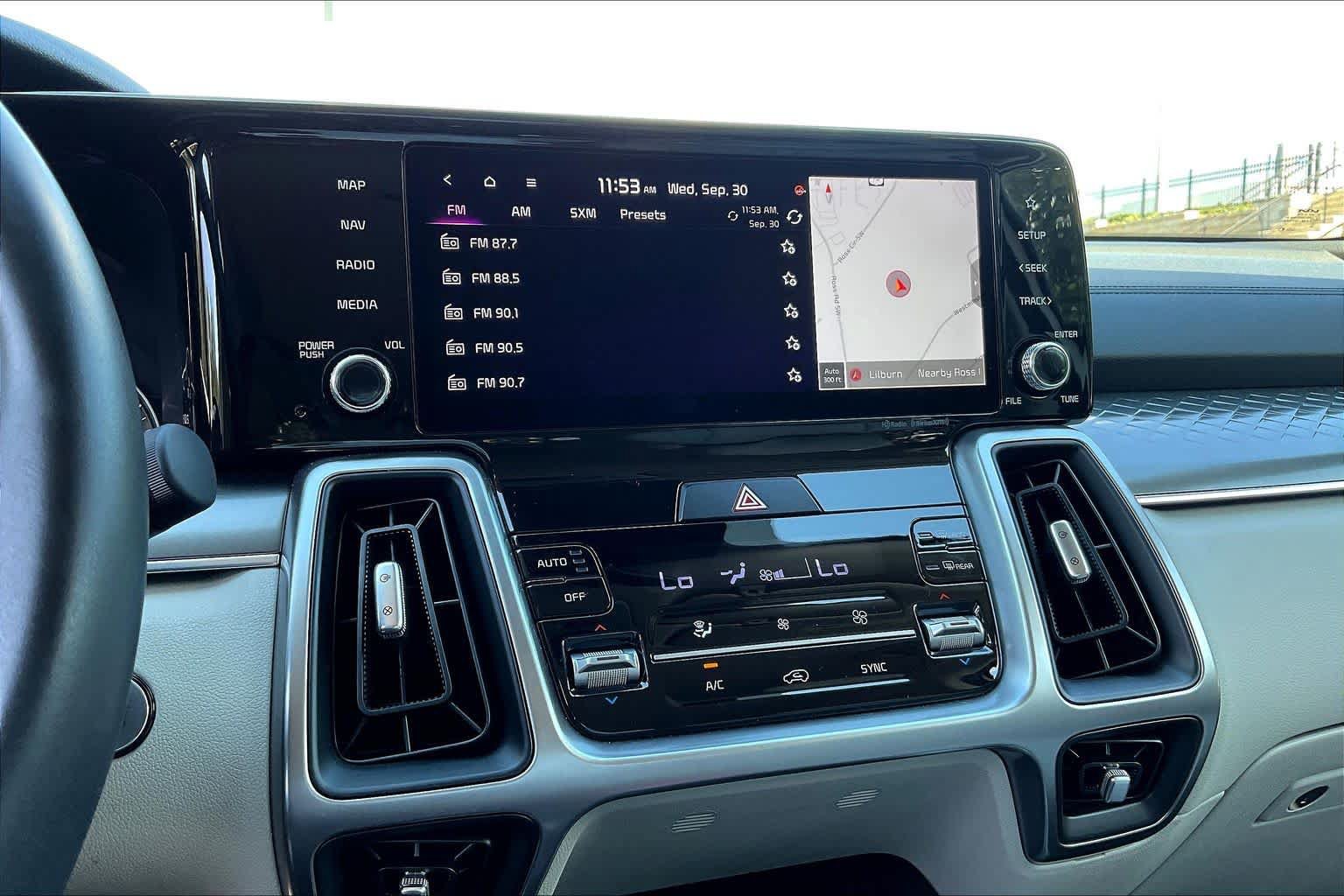 Used 2023 Kia Sorento S FWD image 31