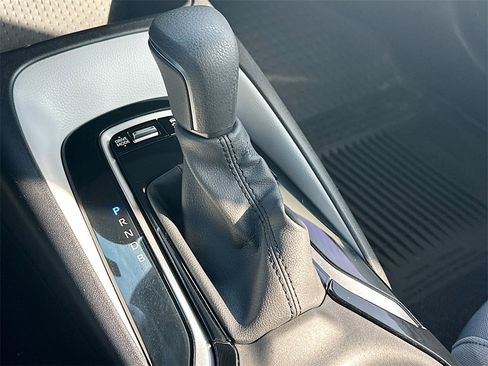 Used 2024 Toyota Corolla SE image 22