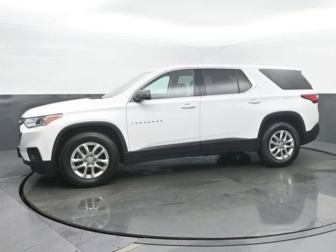 Used 2019 Chevrolet Traverse LS AWD/4WD image 2