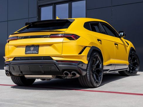 Used 2024 Lamborghini Urus Performante image 8