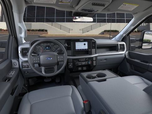 New 2026 Ford F450 XL w/ XL Driver Assist Package AWD/4WD image 9