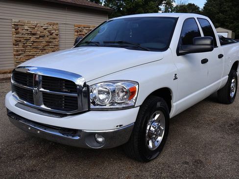 Used 2006 Dodge Ram 3500 Truck SLT w/ Quad Cab Big Horn Value Group RWD image 4