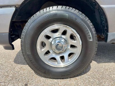 Used 2010 Ford Ranger XLT image 19