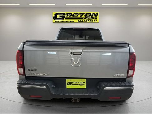 Used 2017 Honda Ridgeline RTL-E image 4
