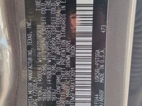 Used 2011 Toyota Tundra 4x4 CrewMax w/ TRD Off-Road Pkg image 26