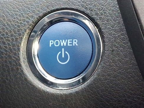 Certified 2022 Toyota Camry SE image 27