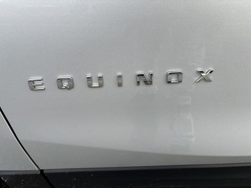 Used 2022 Chevrolet Equinox LT image 31