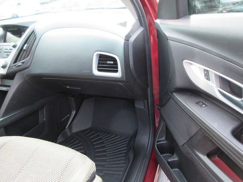 Used 2017 Chevrolet Equinox LT w/ Convenience Package FWD image 19