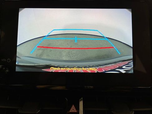 Used 2024 Toyota Corolla LE image 21