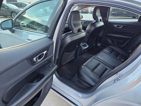 Used 2024 Volvo S60 B5 Plus image 14