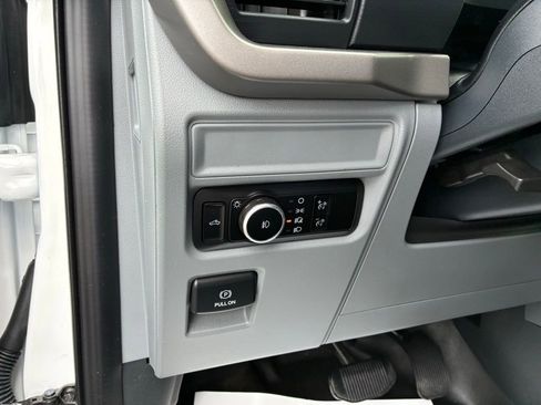 Used 2024 Ford F150 XLT w/ FX4 Off-Road Package image 16