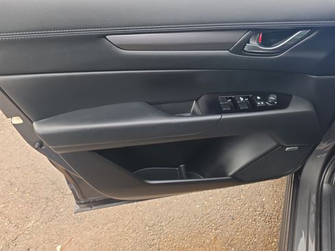 Used 2017 MAZDA CX-5 Touring w/ Preferred Equipment Package image 14