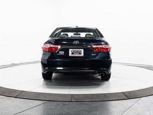 Used 2017 Toyota Camry XSE w/ Moonroof Package image 9