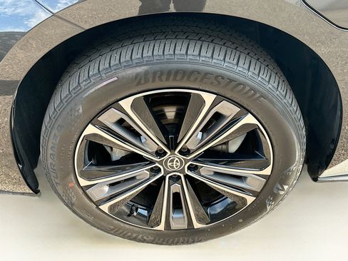 Used 2023 Toyota bZ4X AWD w/ Weather Package image 11