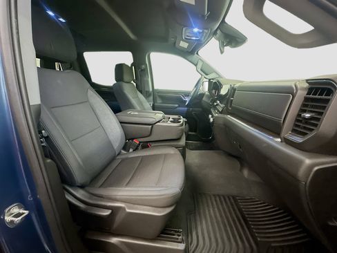 Used 2024 GMC Sierra 1500 Elevation image 32