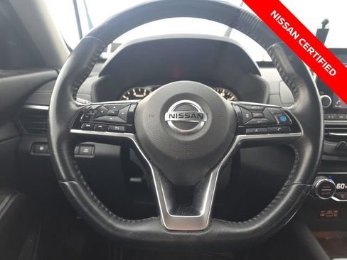 Certified 2019 Nissan Altima 2.5 SV AWD/4WD image 16