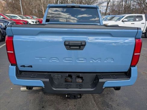 Certified 2026 Toyota Tacoma TRD Sport AWD/4WD image 6