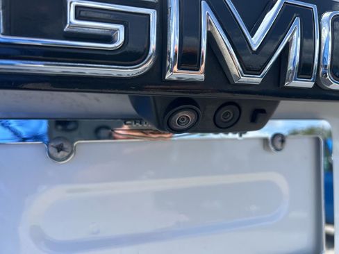 Used 2023 GMC Acadia Denali w/ Denali Ultimate Package image 20