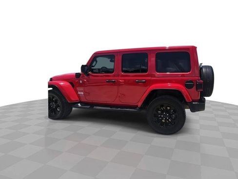 Used 2021 Jeep Wrangler Unlimited Sahara w/ Cold Weather Group AWD/4WD image 6