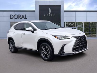 Used 2025 Lexus NX 250 FWD w/ Towing Package (2000 Lbs)