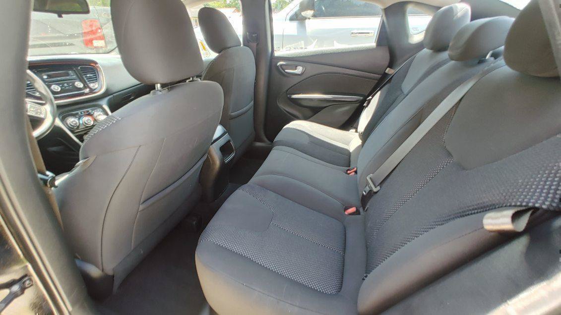 Used 2016 Dodge Dart SE w/ Convenience Group FWD image 8
