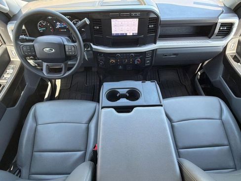 Used 2024 Ford F250 XL w/ FX4 Off-Road Package image 15