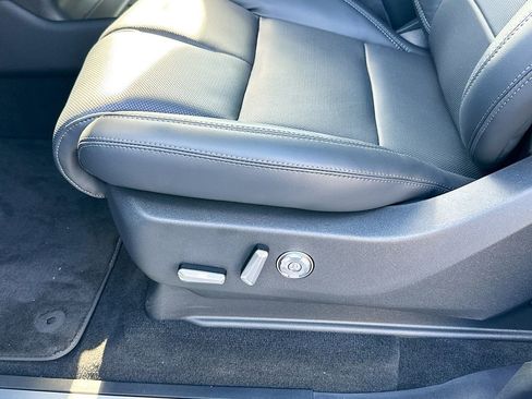 New 2025 Lincoln Navigator Reserve w/ Jet Appearance Package image 9