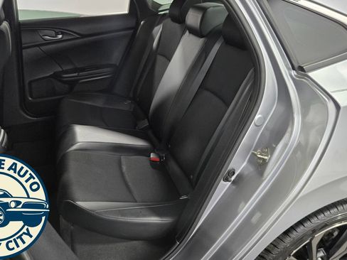 Used 2019 Honda Civic Sport image 24