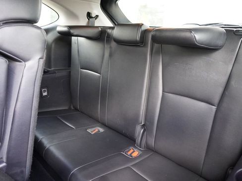 Used 2022 Toyota Highlander XLE image 23