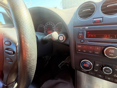 Used 2012 Nissan Altima 2.5 SL w/ 2.5SL Pkg FWD image 32
