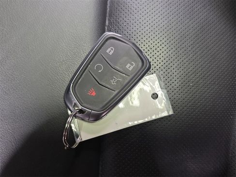 Used 2023 Cadillac XT5 Premium Luxury w/ Technology Package image 38