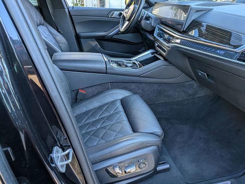Used 2024 BMW X6 xDrive40i image 33