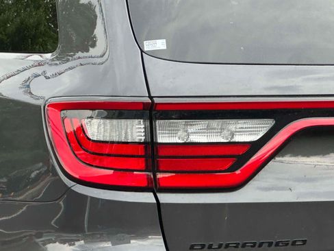 Used 2023 Dodge Durango GT AWD/4WD image 9