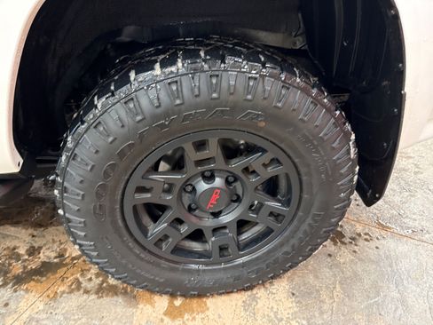 Used 2020 Toyota 4Runner TRD Pro AWD/4WD image 6