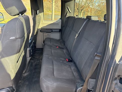 Used 2017 Ford F150 XL w/ Equipment Group 101A Mid image 14