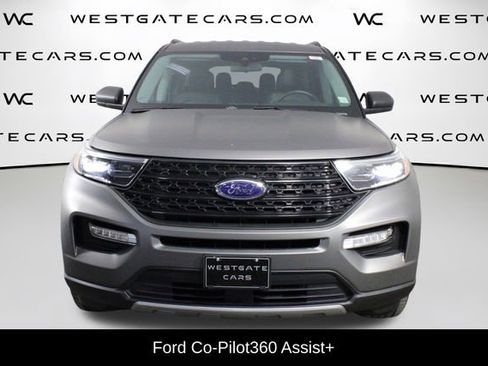 Used 2021 Ford Explorer XLT w/ Equipment Group 202A image 4