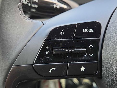 New 2025 Hyundai Elantra Sport image 23