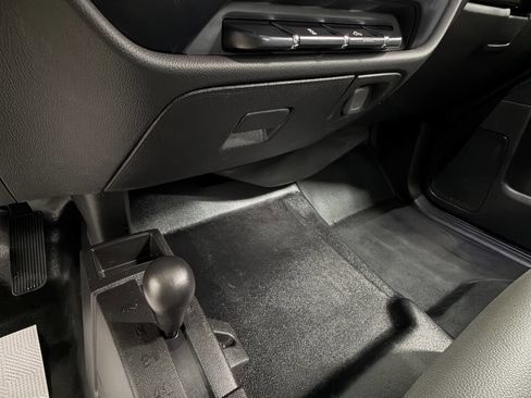 Used 2018 Chevrolet Silverado 2500 W/T image 27