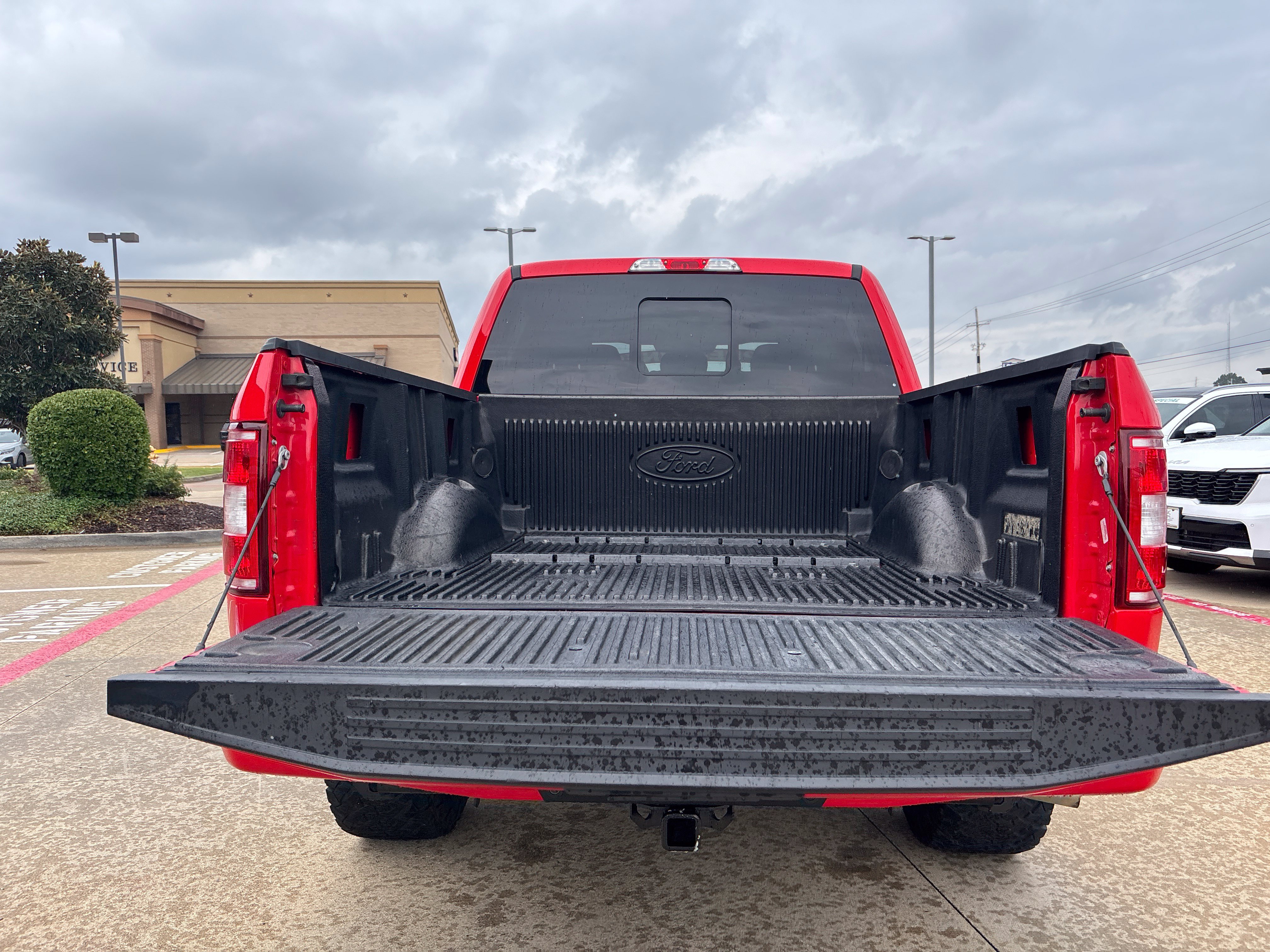 Used 2020 Ford F150 XLT w/ Equipment Group 302A Luxury AWD/4WD image 9