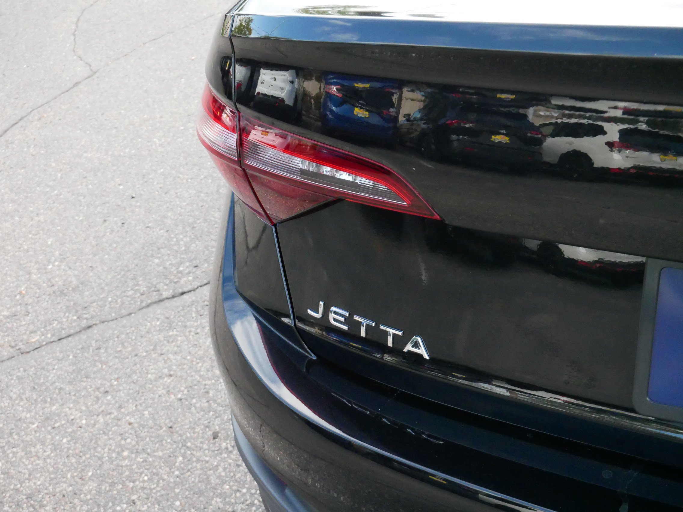 Certified 2024 Volkswagen Jetta Sport FWD image 18