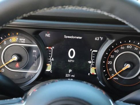 New 2025 Jeep Wrangler Sahara image 25