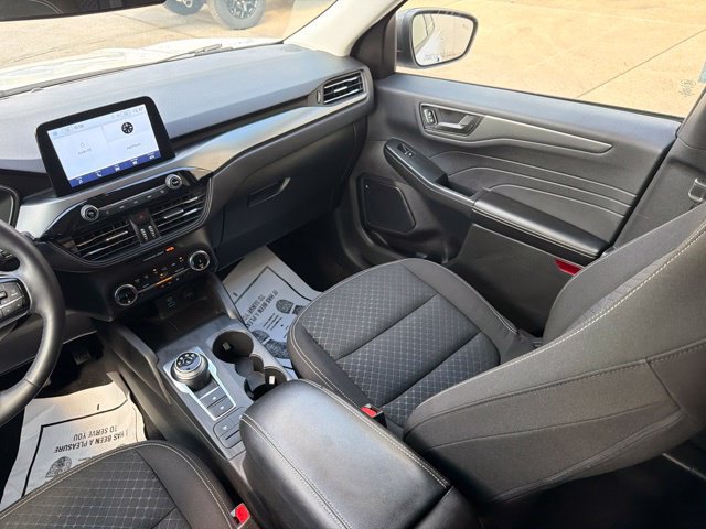 Certified 2023 Ford Escape Active AWD/4WD image 19