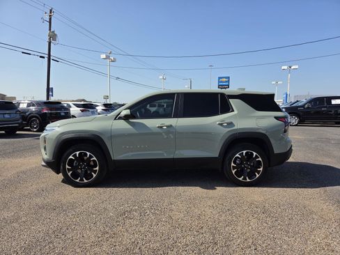 Used 2026 Chevrolet Equinox LT w/ Convenience Package II FWD image 2