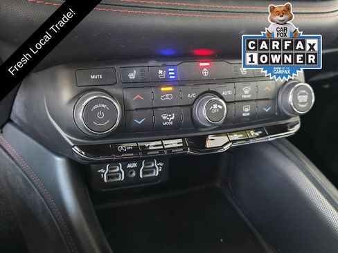 Used 2023 Dodge Durango GT RWD image 24