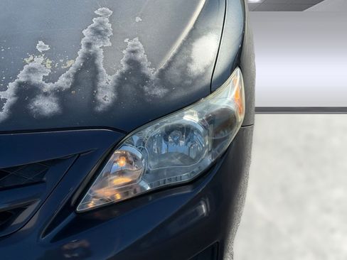 Used 2012 Toyota Corolla L image 11