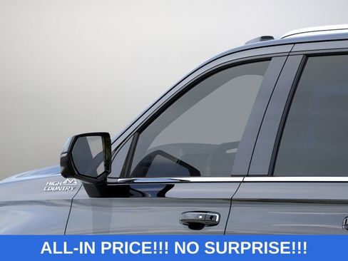 New 2026 Chevrolet Suburban High Country AWD/4WD image 12