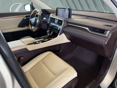 Certified 2020 Lexus RX 350L FWD w/ Premium Package image 25