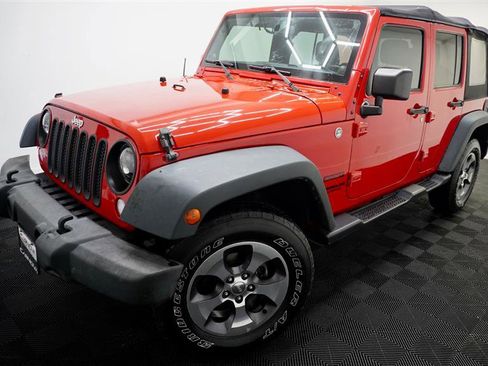 Used 2014 Jeep Wrangler Unlimited Sport w/ Quick Order Package 24S AWD/4WD image 2