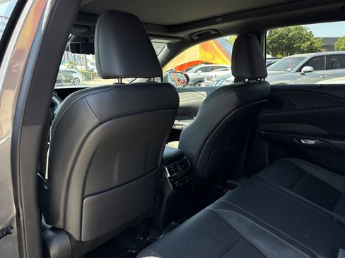 Used 2023 Lexus RX 350 w/ Luxury Package image 13